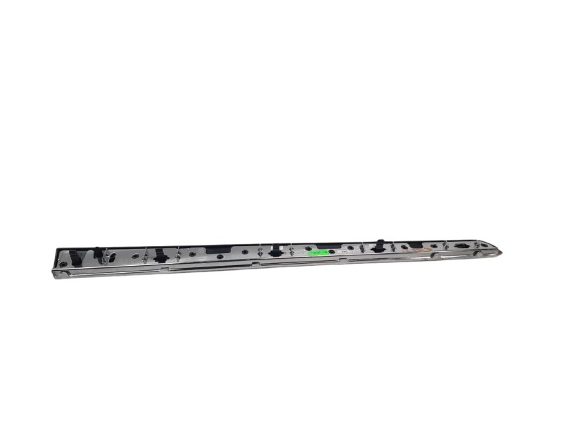 Recambio de moldura para mercedes-benz clase clk (w207) coupe 3.0 cdi cat referencia OEM IAM A2076801571  