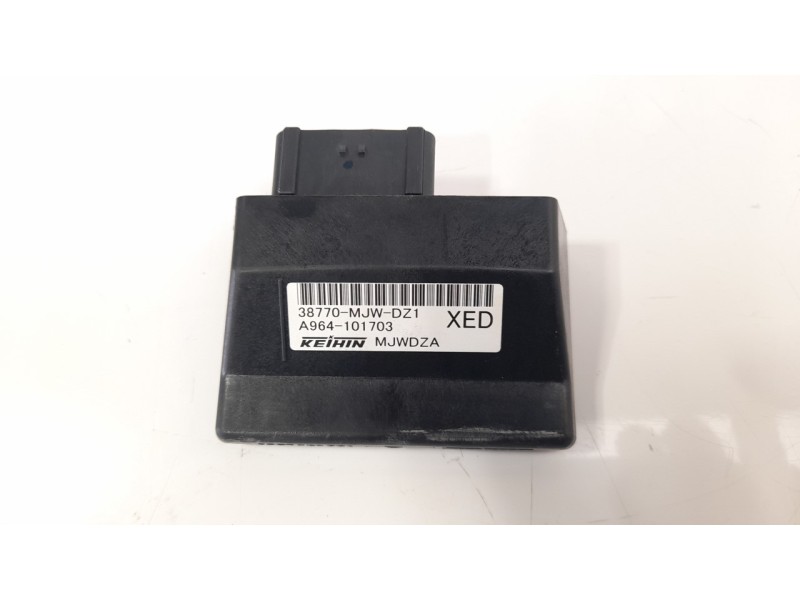 Recambio de modulo electronico para honda cb500 x cb500 x referencia OEM IAM 38770MJWDZ1  