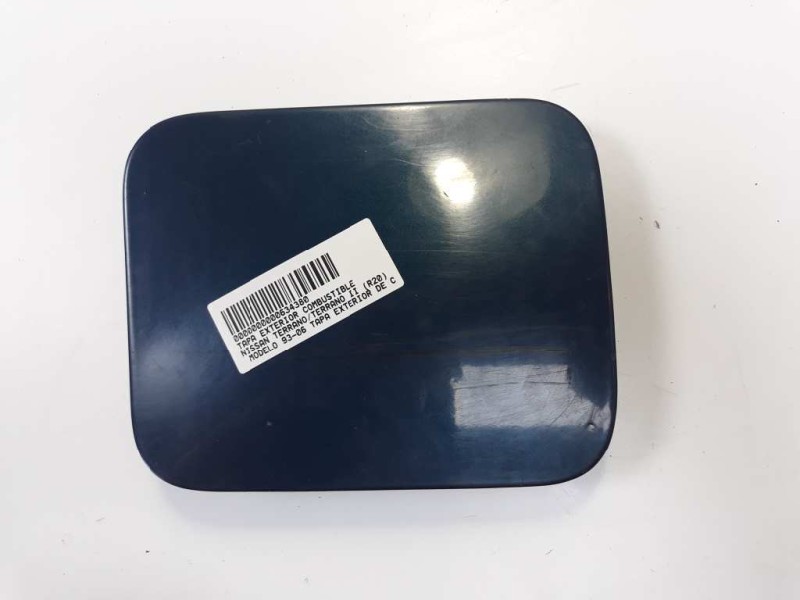 Recambio de tapa exterior combustible para nissan terrano/terrano.ii (r20) 2.7 turbodiesel referencia OEM IAM 788300X000  