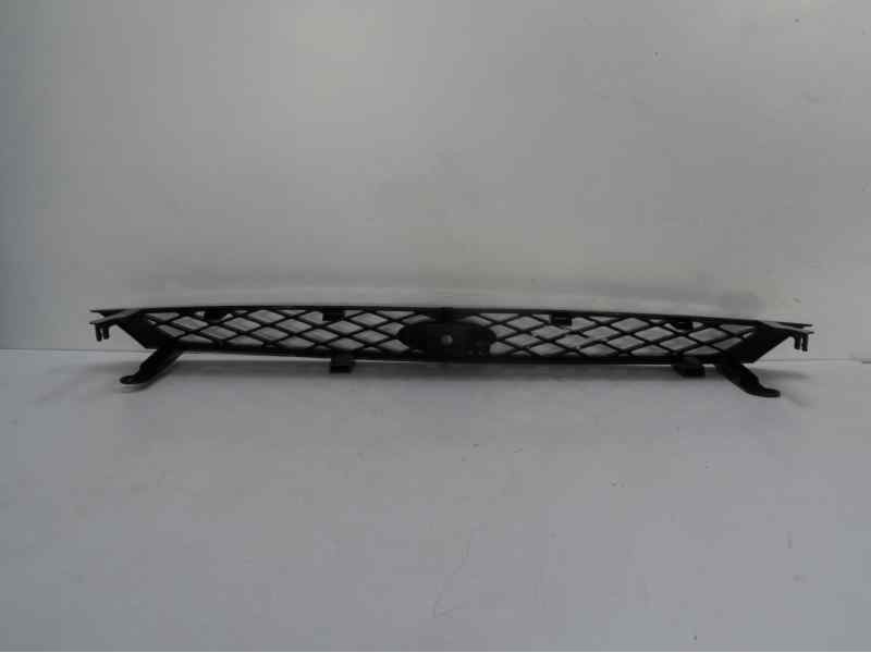 Recambio de rejilla delantera para ford focus berlina (cak) referencia OEM IAM 1744364 107103005 FD4222001