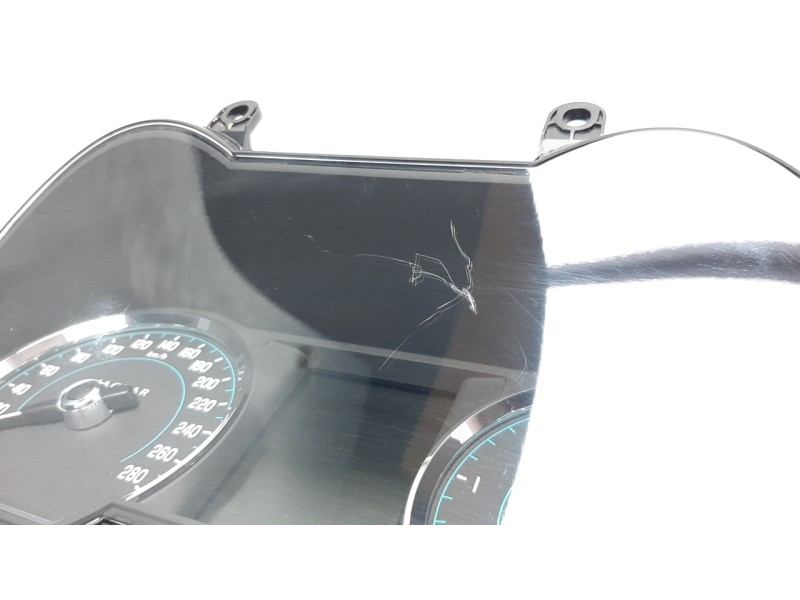Recambio de cuadro instrumentos para jaguar xf 3.0 v6 diesel cat referencia OEM IAM BW8310849KF  