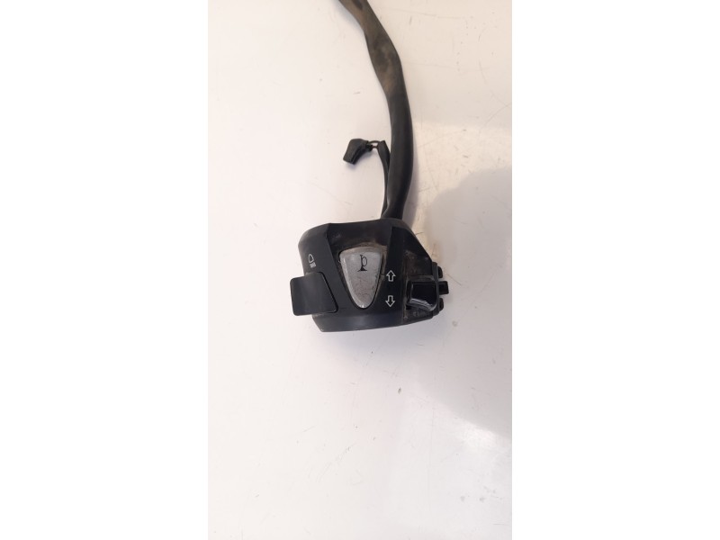 Recambio de piña luces izquierda para honda cb500 x cb500 x referencia OEM IAM 35200MGZJ41  