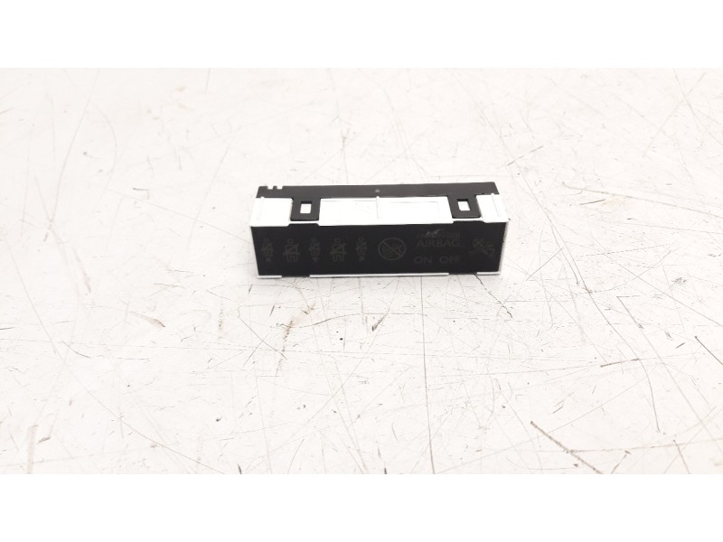 Recambio de pantalla multifuncion para citroen c3 aircross 1.2 12v e-thp referencia OEM IAM 9825205380  