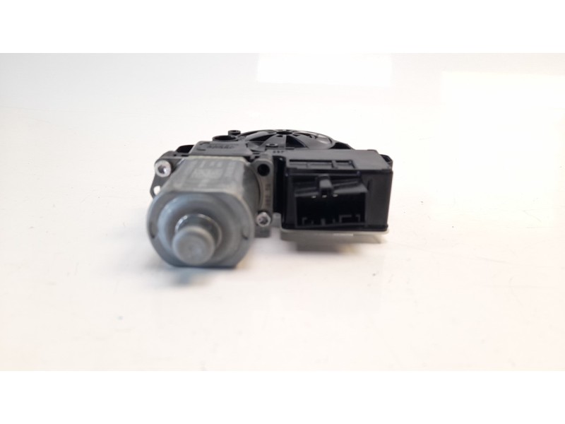 Recambio de motor elevalunas trasero izquierdo para seat leon (5f1) i-tech referencia OEM IAM 5Q0959811A 0130822725 E850202015