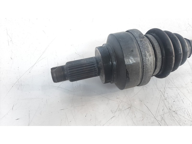 Recambio de transmision trasera izquierda para bmw serie 3 lim. (f30) 318d referencia OEM IAM 7597681AI04  