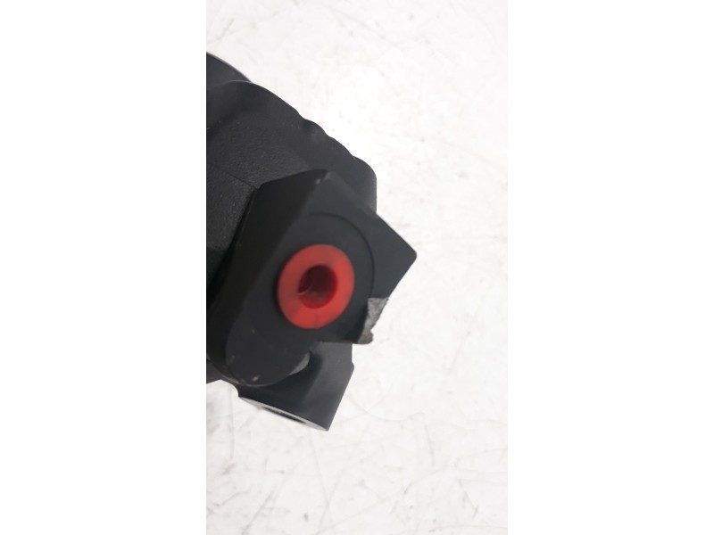 Recambio de pinza de freno delantera derecha para bmw f 800 r 800 r referencia OEM IAM 34117716718  