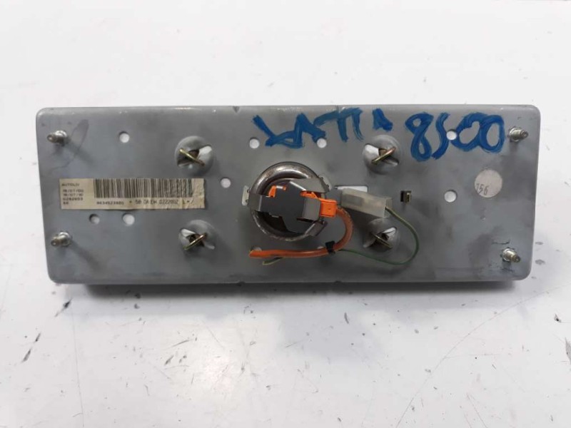Recambio de airbag delantero derecho para citroen xantia berlina 2.0 hdi 90/110 attraction referencia OEM IAM 9634523980  