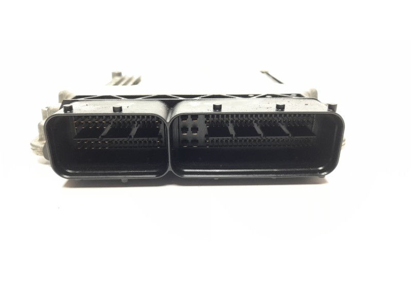 Recambio de centralita motor uce para seat leon (5f1) i-tech referencia OEM IAM 04L907309B  