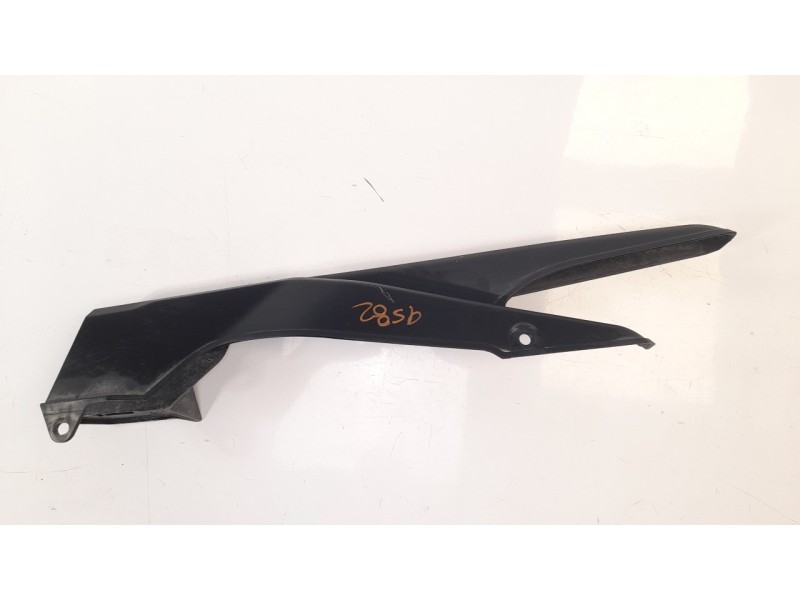 Recambio de moldura para honda cb500 x cb500 x referencia OEM IAM 40510MGZJ000  