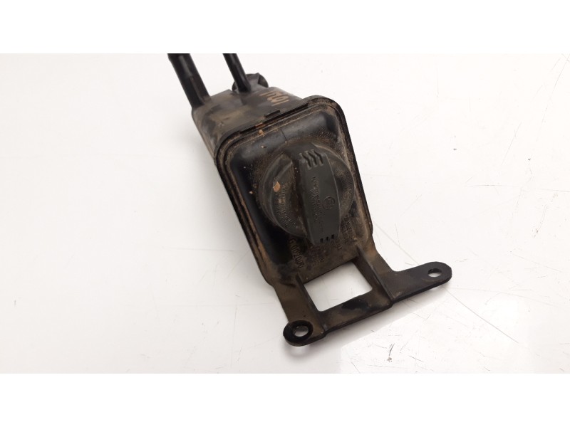 Recambio de deposito servo para audi a4 avant (8e) 2.0 tdi referencia OEM IAM 8E0422373B  
