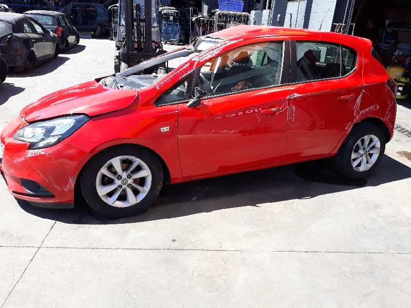 opel corsa e del año 2015