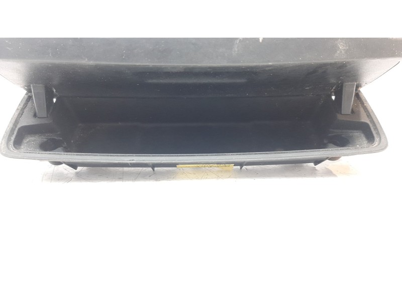 Recambio de cenicero para bmw serie 1 lim. (f20/f21) 2.0 16v turbodiesel referencia OEM IAM 51169227890  