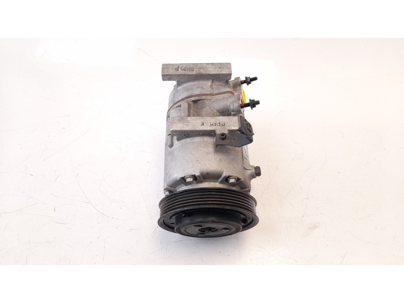 Recambio de compresor aire acondicionado para kia sportage 1.7 crdi cat referencia OEM IAM F500NFFCA03  