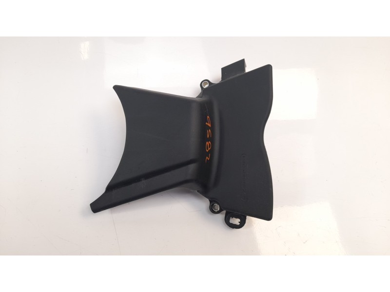 Recambio de moldura para honda cb500 x cb500 x referencia OEM IAM 11350MGZJ000  