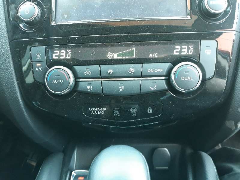 Recambio de mando climatizador para nissan qashqai (j11) acenta referencia OEM IAM 827T9077702  