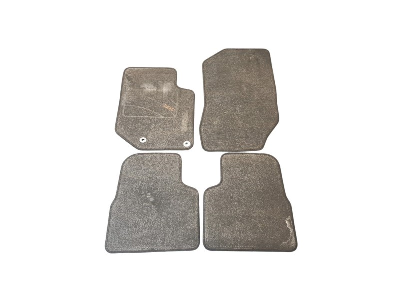Recambio de juego alfombrillas para peugeot 2008 (p1) active referencia OEM IAM 1684231780  