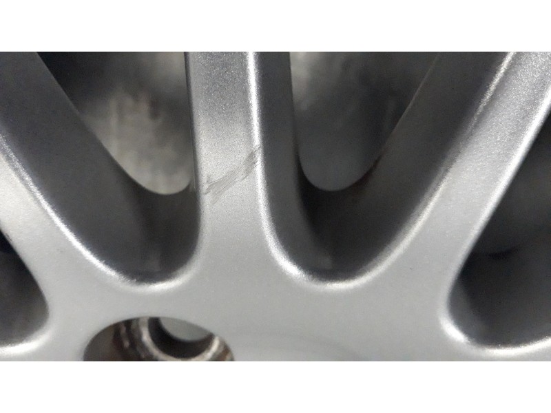 Recambio de llanta para jaguar xf 3.0 v6 diesel cat referencia OEM IAM C2Z4105 17 PULGADAS 