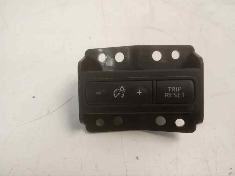 Recambio de mando multifuncion para nissan qashqai (j11) acenta referencia OEM IAM   