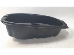 Recambio de baul bajo asiento para seat mo mo referencia OEM IAM BAUL   2