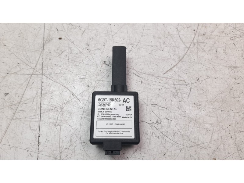 Recambio de antena para jaguar xf 3.0 v6 24v cat referencia OEM IAM 6G9T15K602AC  