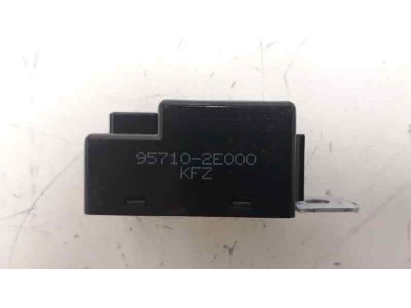 Recambio de modulo electronico para kia carens ( ) x-tech referencia OEM IAM 957102E000  