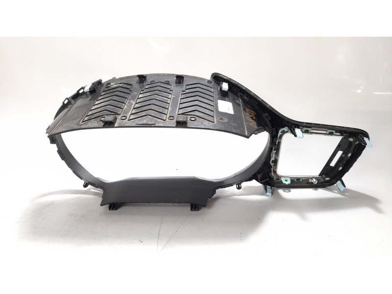Recambio de moldura para kia ceed 1.0 tgdi cat referencia OEM IAM 84830J7000  