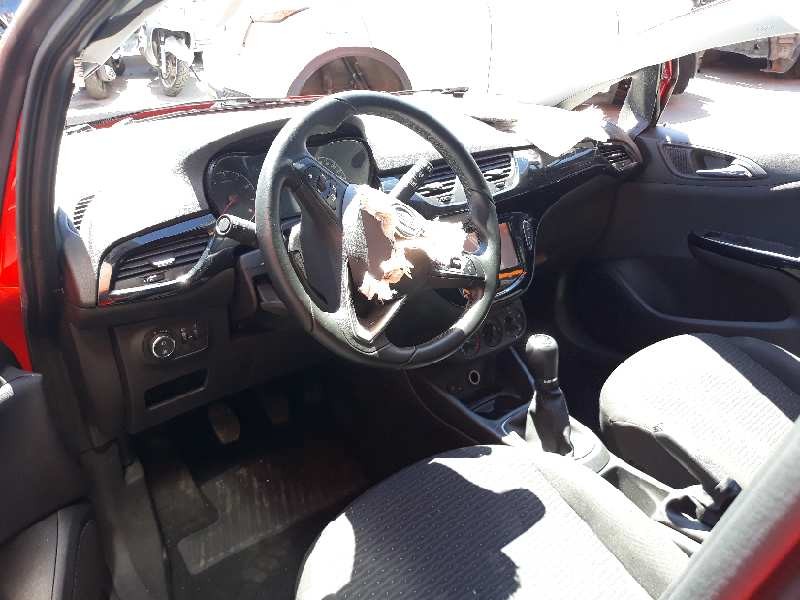 opel corsa e del año 2015