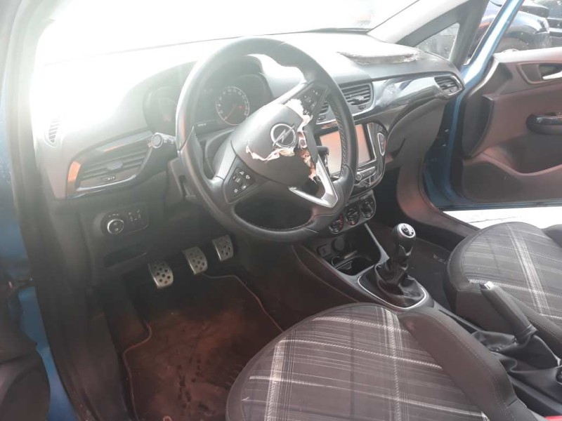 opel corsa e del año 2017