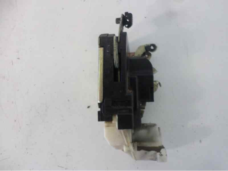 Recambio de cerradura puerta delantera derecha para lancia lybra berlina 1.9 jtd referencia OEM IAM 0046763097  