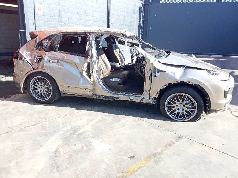 porsche cayenne (typ 92aa) del año 2018