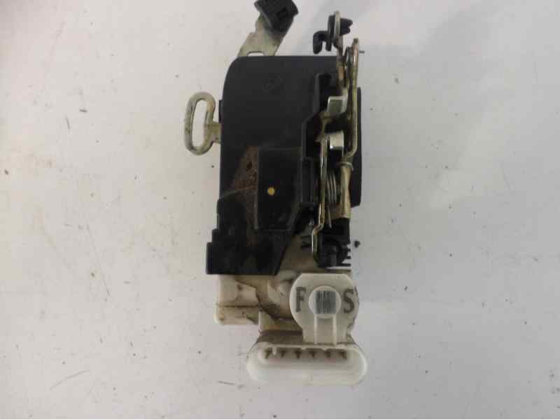 Recambio de cerradura puerta delantera derecha para lancia lybra berlina 1.9 jtd referencia OEM IAM 0046763097  