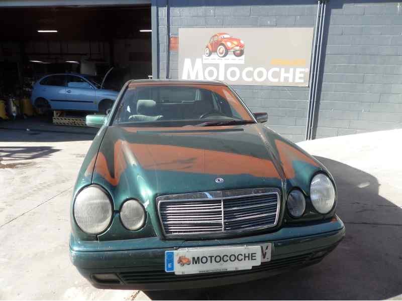 mercedes-benz clase e (w210) berlina del año 1997