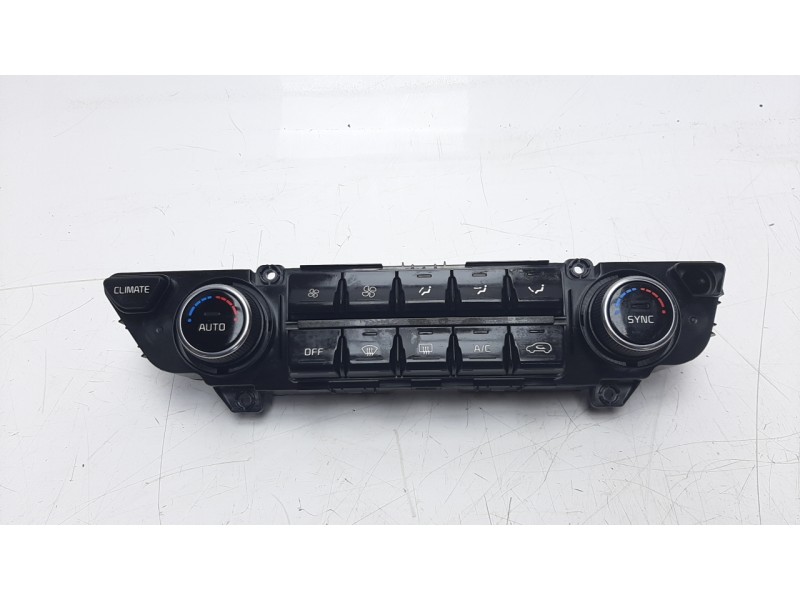 Recambio de mando climatizador para kia sportage 1.7 crdi cat referencia OEM IAM 97250F1400AK5  
