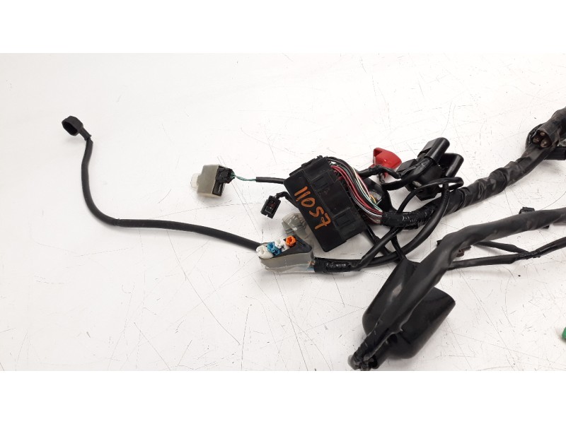 Recambio de modulo electronico para honda cb 650r referencia OEM IAM 32100MKYD50  