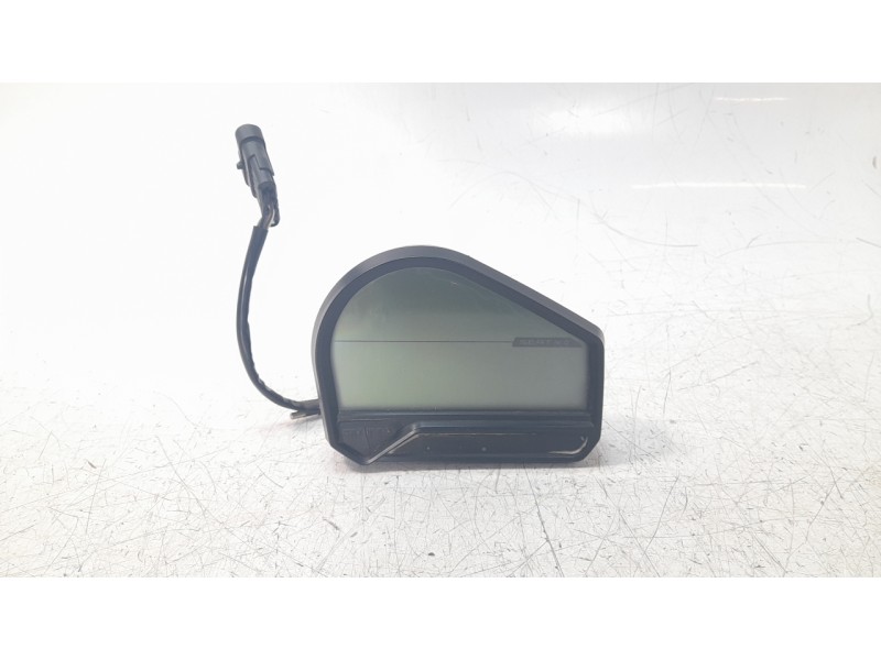 Recambio de cuadro instrumentos para seat mo mo referencia OEM IAM 2021Y05M28D  