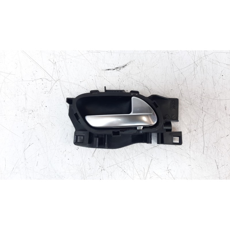 Recambio de maneta interior trasera derecha para citroen c3 1.6 blue-hdi fap referencia OEM IAM 1904002  