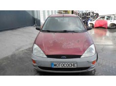 ford focus berlina (cak) del año 2000 2
