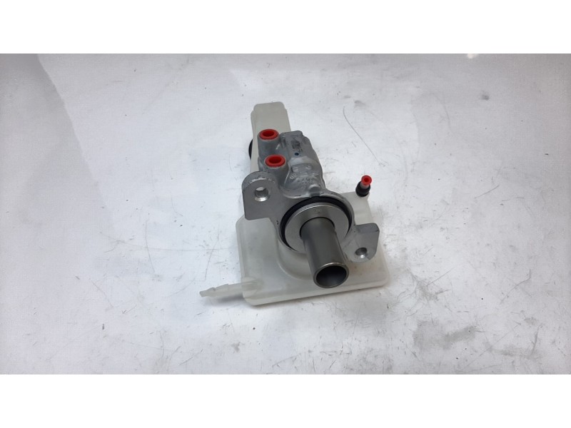 Recambio de bomba freno para peugeot 2008 (p1) active referencia OEM IAM 1643581380  