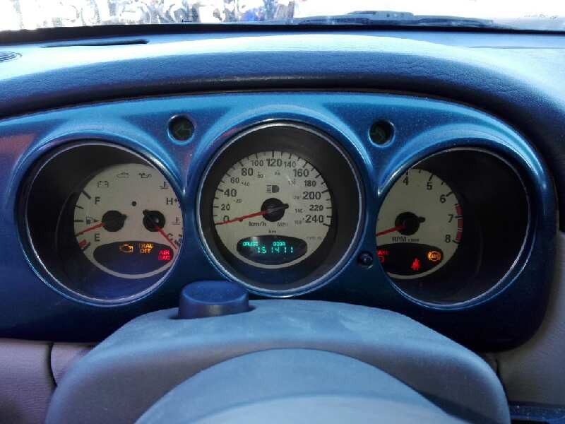 chrysler pt cruiser (pt) del año 2001