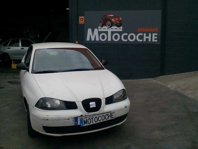 seat ibiza (6l1) del año 2003