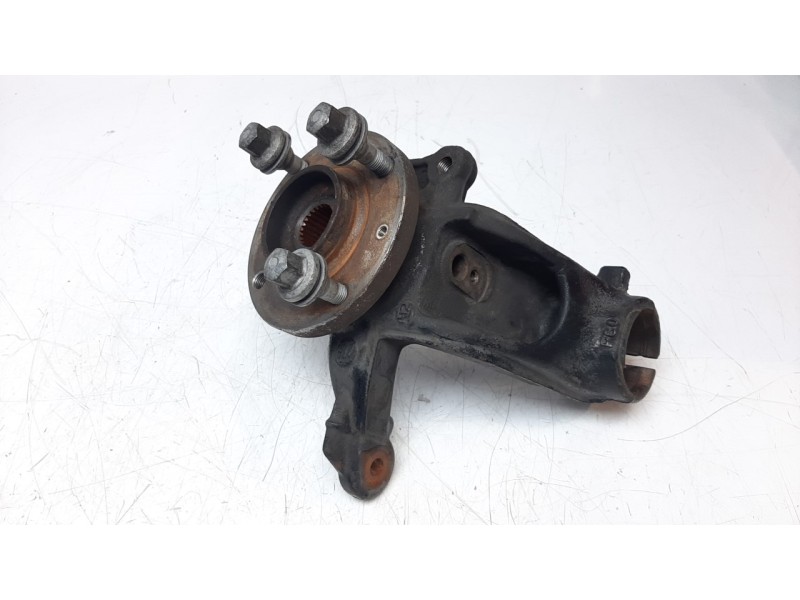 Recambio de mangueta delantera izquierda para citroen c3 1.6 blue-hdi fap referencia OEM IAM 364690  