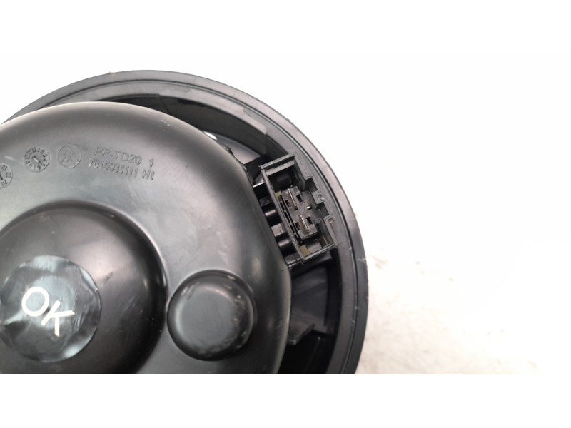 Recambio de ventilador calefaccion para peugeot 2008 (p1) active referencia OEM IAM 7015011001  