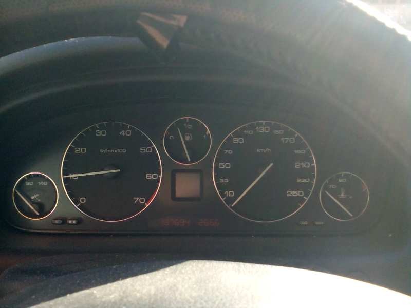 peugeot 607 (s1) del año 2001