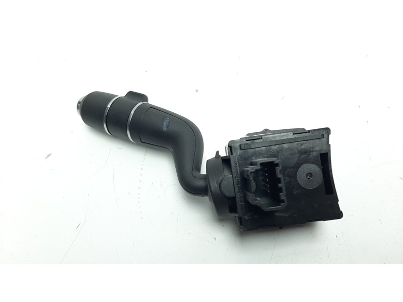 Recambio de mando limpia para jaguar xf 3.0 v6 diesel cat referencia OEM IAM 8W8317A553BB  