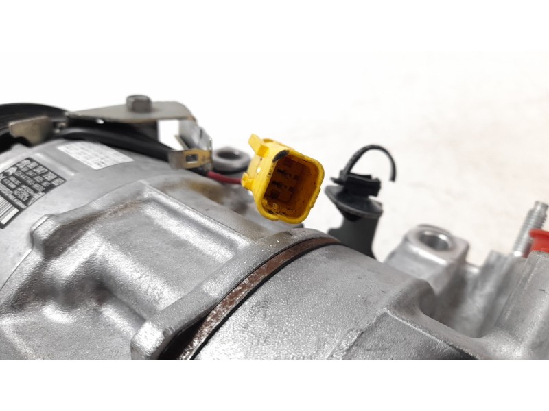 Recambio de compresor aire acondicionado para peugeot 2008 (p1) active referencia OEM IAM 9834779880  CAF950007CP