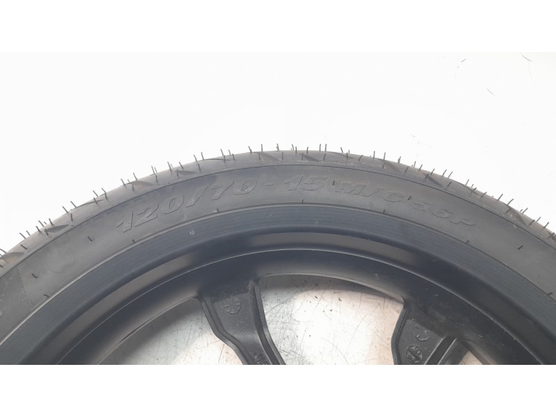 Recambio de llanta delantera para seat mo mo referencia OEM IAM LLANTA  