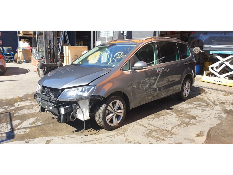 seat alhambra (711) del año 2022