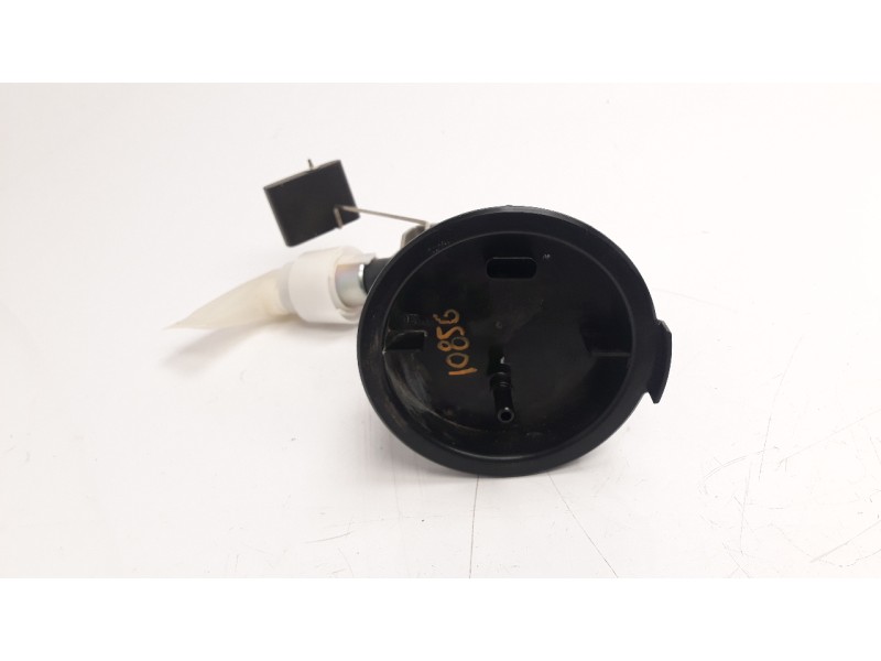 Recambio de bomba combustible para bmw c 400 gt referencia OEM IAM 8558155  