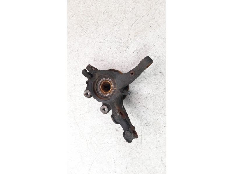 Recambio de mangueta delantera izquierda para peugeot 2008 (p1) active referencia OEM IAM 9826532480  