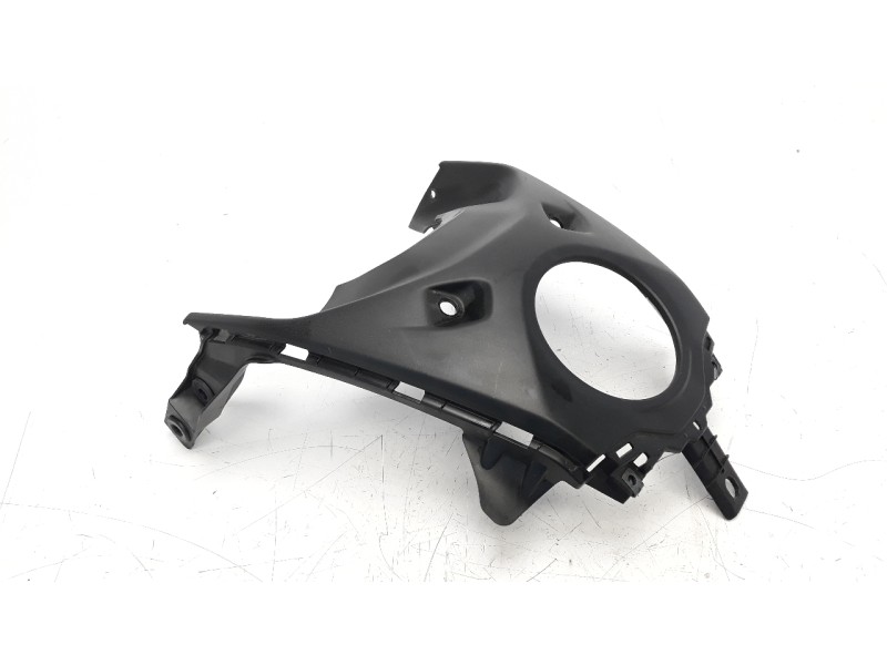 Recambio de moldura para yamaha mt-07 referencia OEM IAM BAT2464E00  